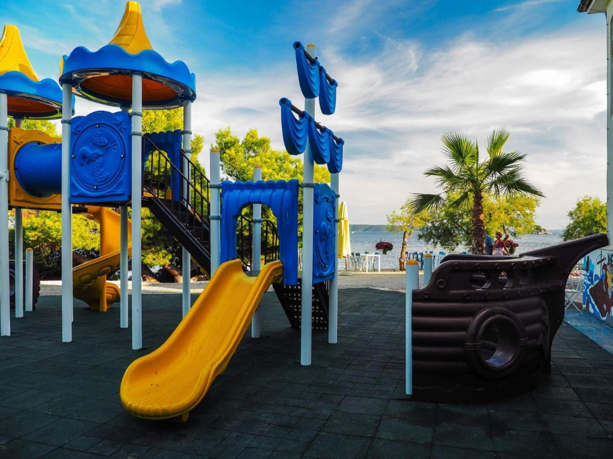 Mediteran Travel Mobile Homes Belvedere Сегет-Враница Экстерьер фото
