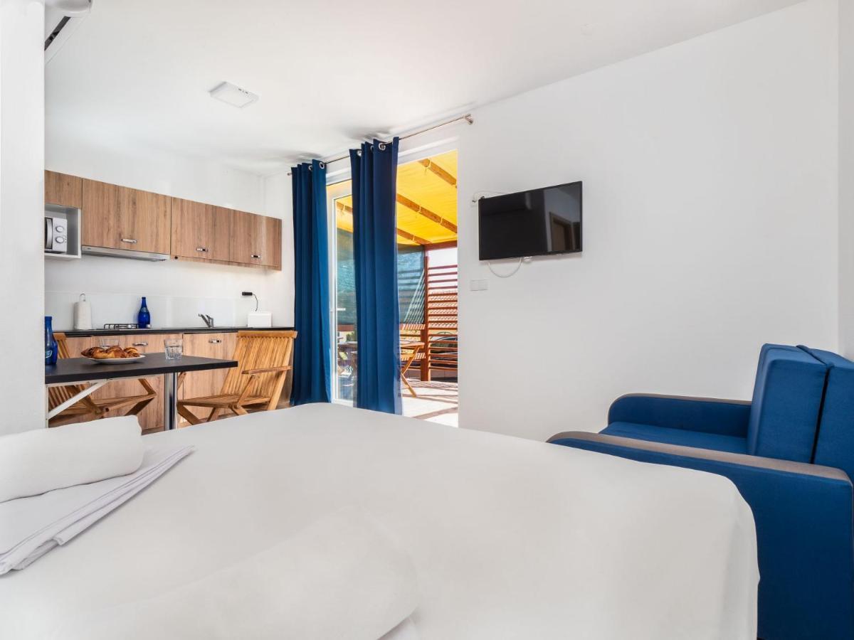 Mediteran Travel Mobile Homes Belvedere Сегет-Враница Экстерьер фото