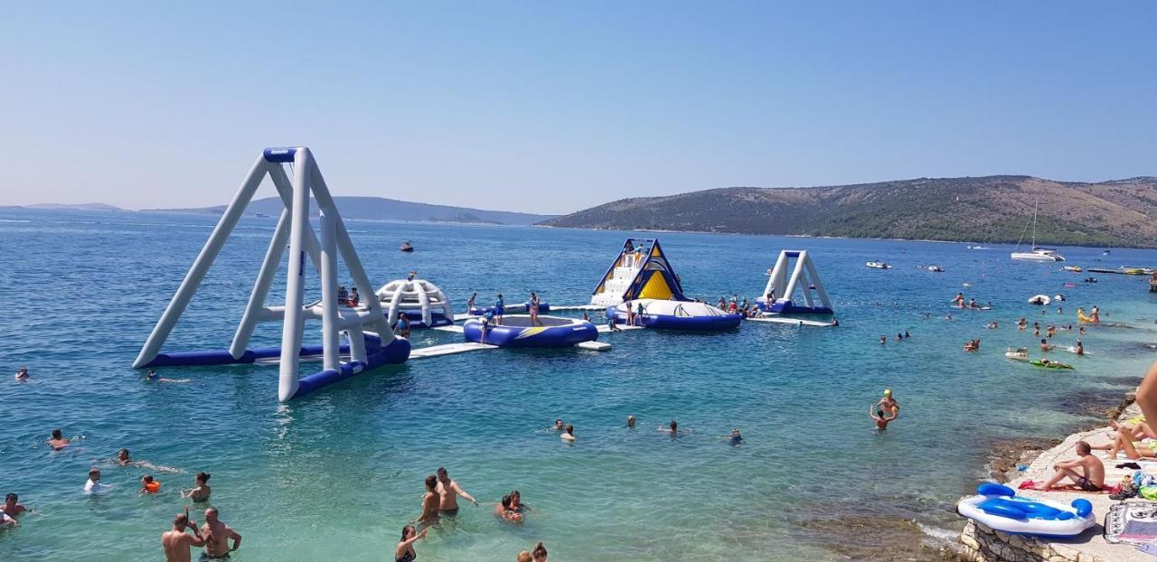 Mediteran Travel Mobile Homes Belvedere Сегет-Враница Экстерьер фото